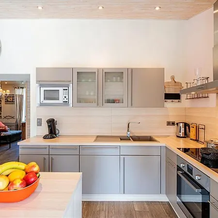 Ferienhaus Bel'air Avec De Nage Exterieur