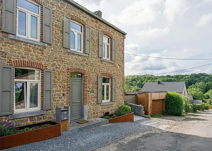 Bel'air Avec De Nage Exterieur Holiday home Marchin