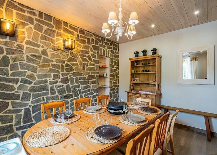 Holiday home Bel'air Avec De Nage Exterieur Marchin